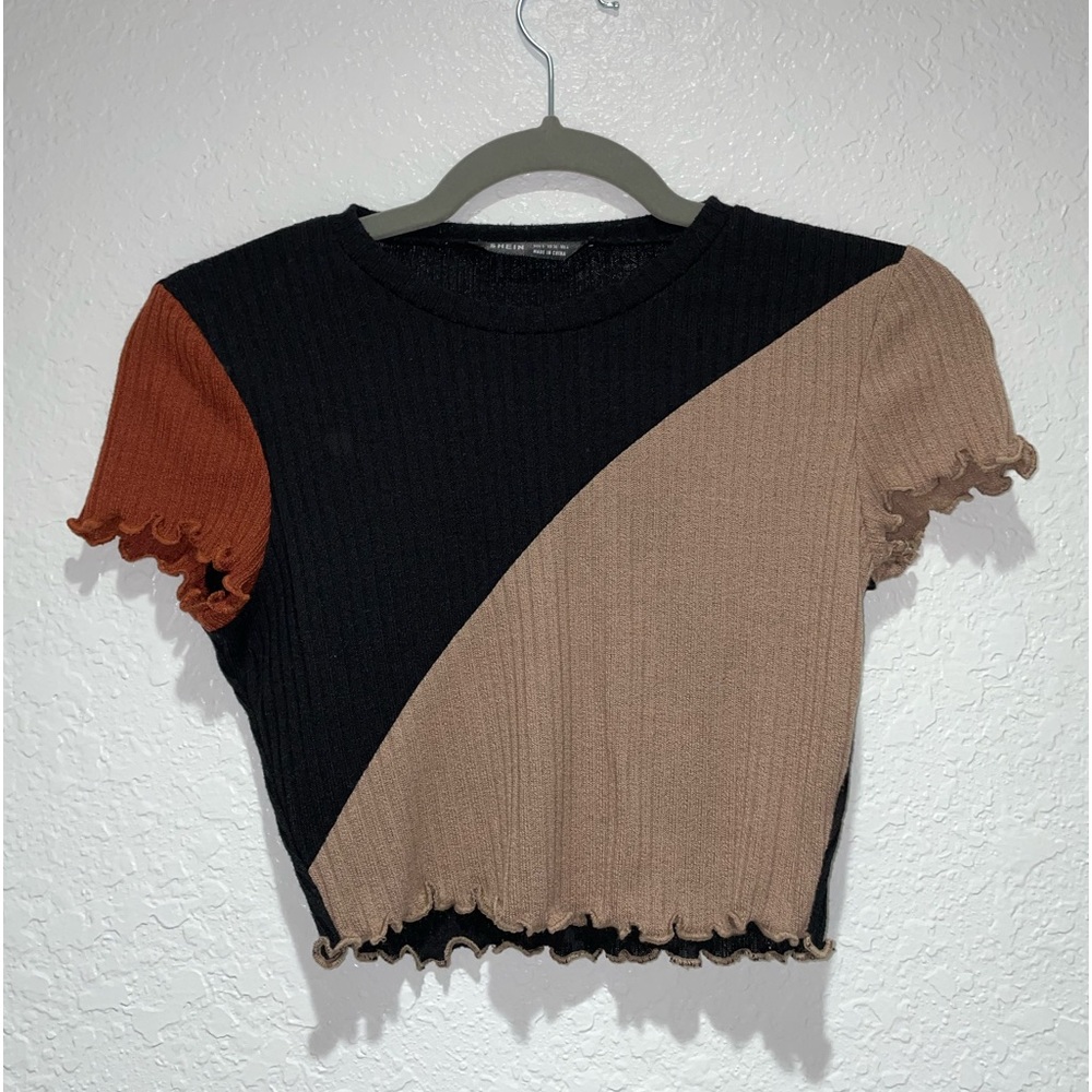 SHEIN Colorblock Crop Tee